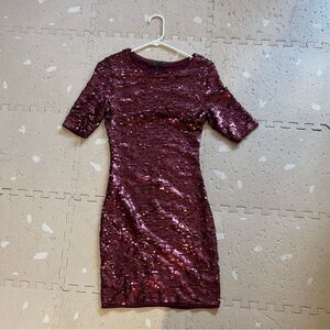 Bcbgmaxazria knee length sequined maroon dress